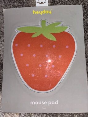 heyday Strawberry Mouse Pad - Red, NWT